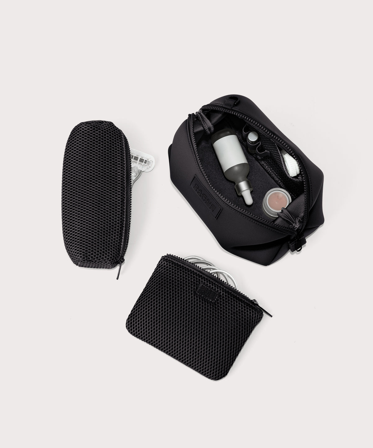 HUNTER TOILETRY BAG - Large - Image 2